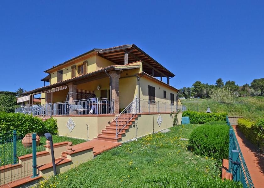 Tuscany Riparbella Exterior Detail