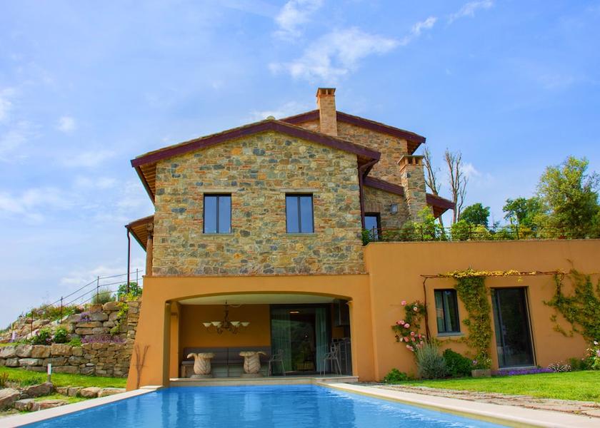 Tuscany Riparbella Exterior Detail