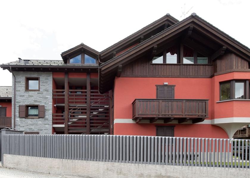 Lombardy Bormio Facade
