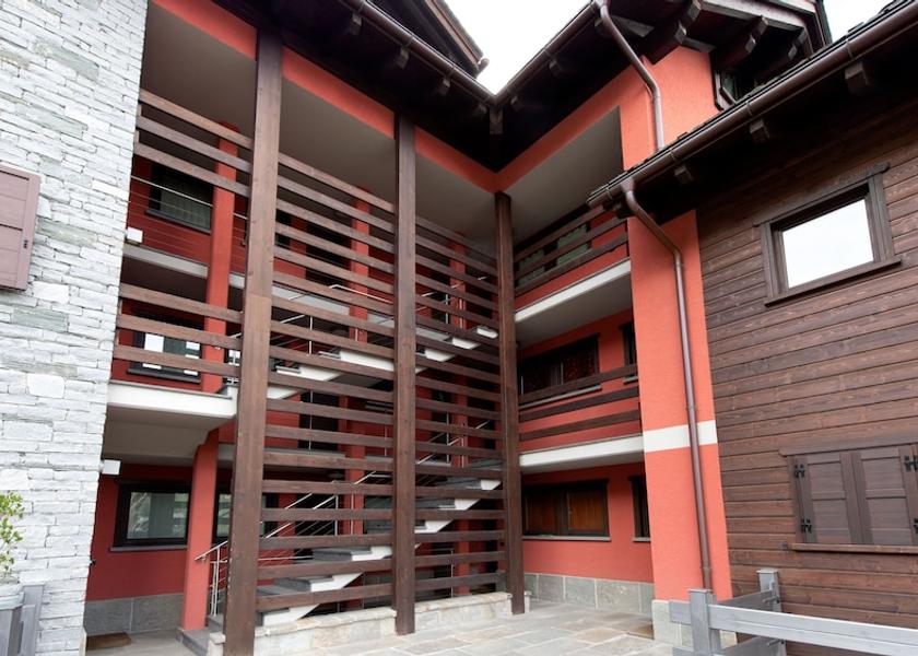 Lombardy Bormio Facade