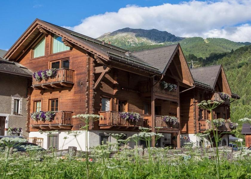 Lombardy Bormio Exterior Detail