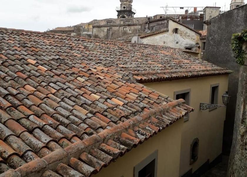 Sicily Castiglione Di Sicilia Exterior Detail