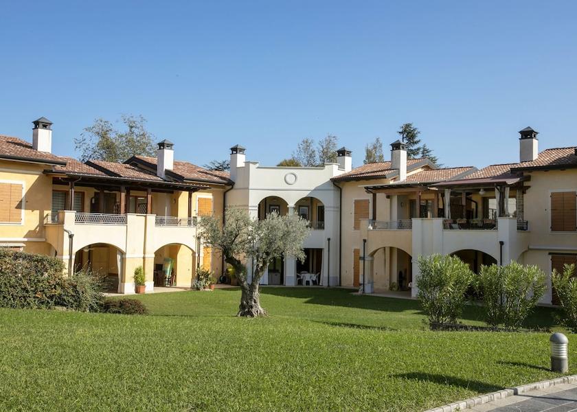 Lombardy Manerba del Garda Facade
