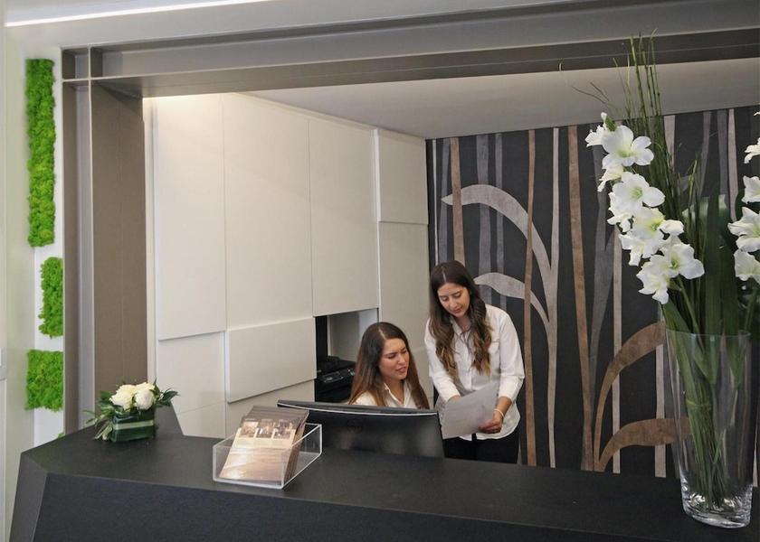 Marche Gabicce Mare Lobby