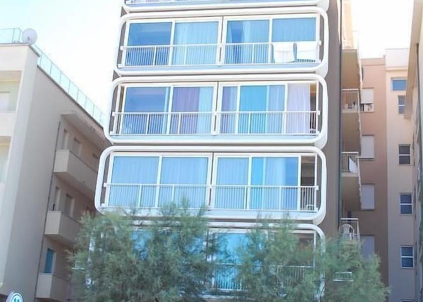 Marche Gabicce Mare Exterior Detail