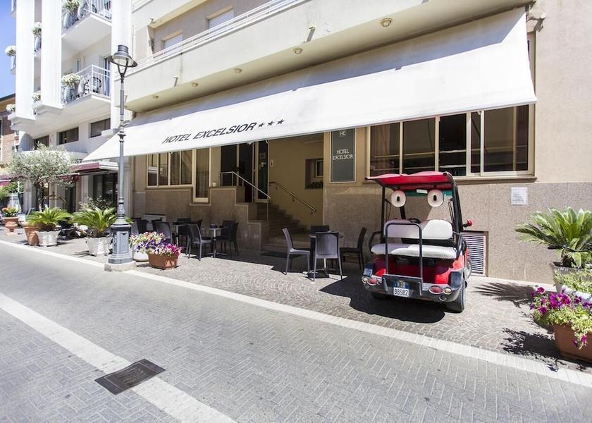 Marche Gabicce Mare Exterior Detail