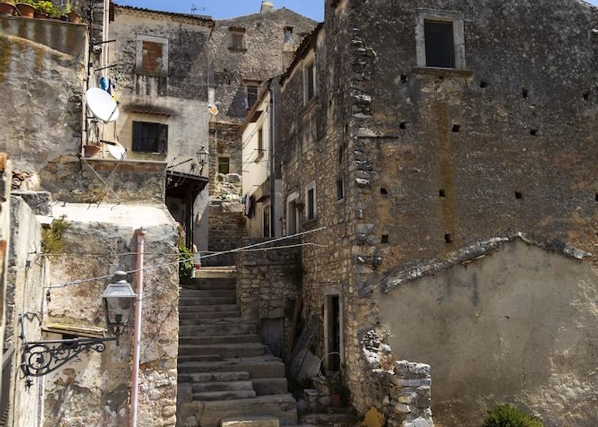 Puglia Vico Del Gargano Exterior Detail