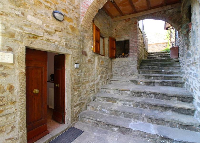Tuscany Castiglion Fiorentino Exterior Detail