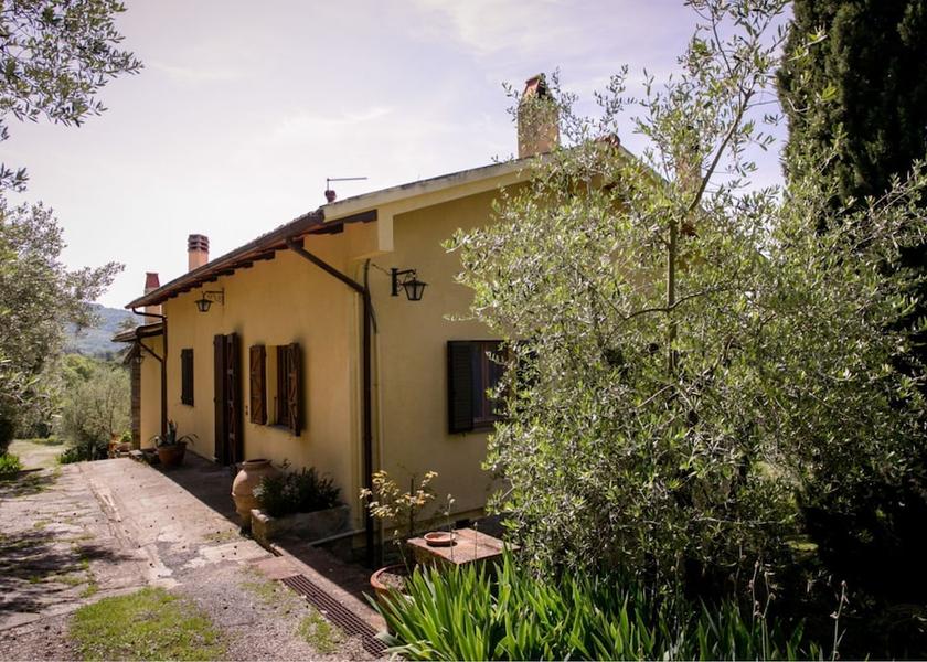 Tuscany Castiglion Fiorentino Exterior Detail