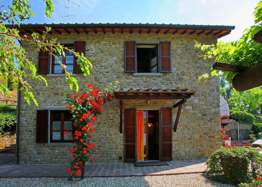 Tuscany Castiglion Fiorentino Exterior Detail