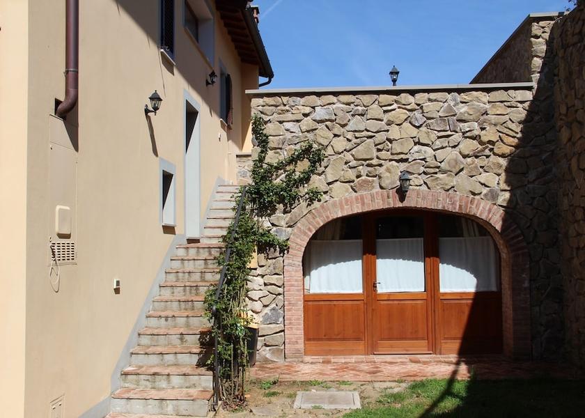 Tuscany Castiglion Fiorentino Exterior Detail
