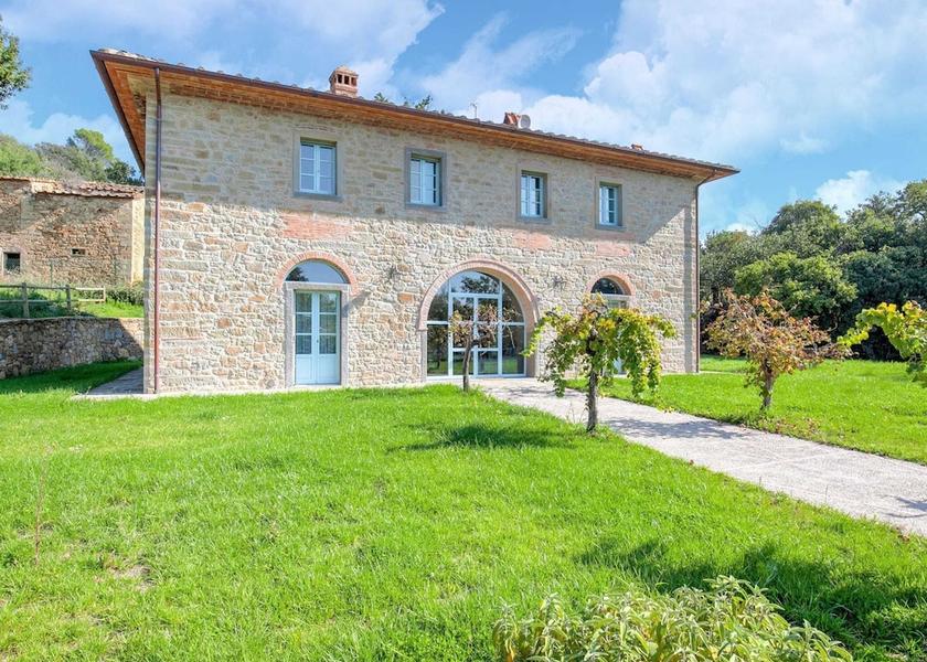 Tuscany Castiglion Fiorentino Exterior Detail