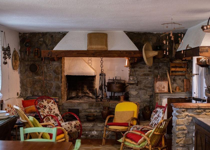 Tuscany Castiglion Fiorentino Dining Area
