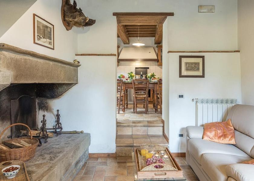 Tuscany Castiglion Fiorentino Room