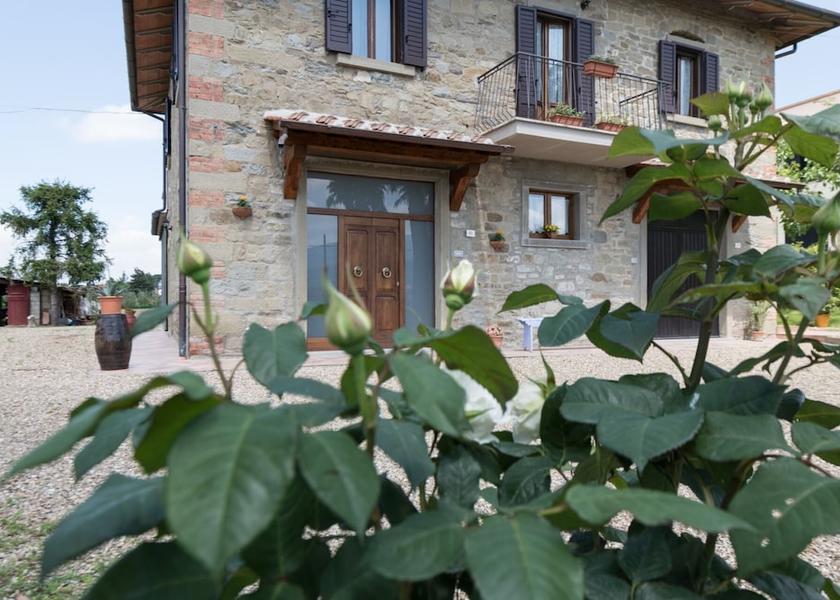 Tuscany Castiglion Fiorentino Exterior Detail