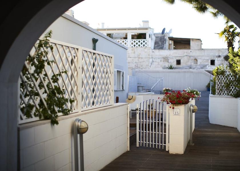 Puglia Polignano A Mare Exterior Detail