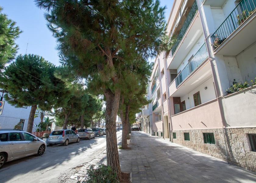 Puglia Polignano A Mare Facade