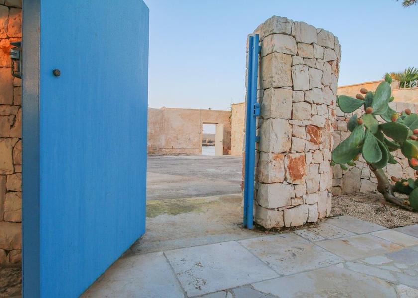 Puglia Polignano A Mare Exterior Detail