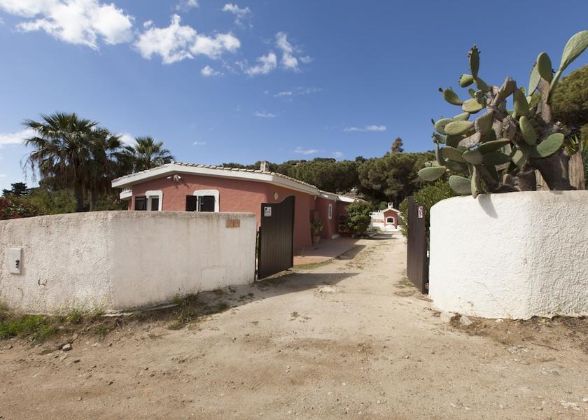 Sardinia Maracalagonis Exterior Detail