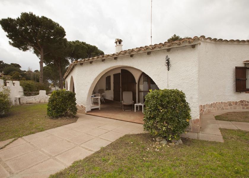 Sardinia Maracalagonis Exterior Detail