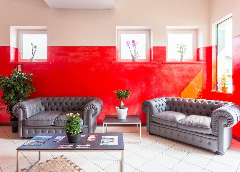 Piedmont Dormelletto Lobby