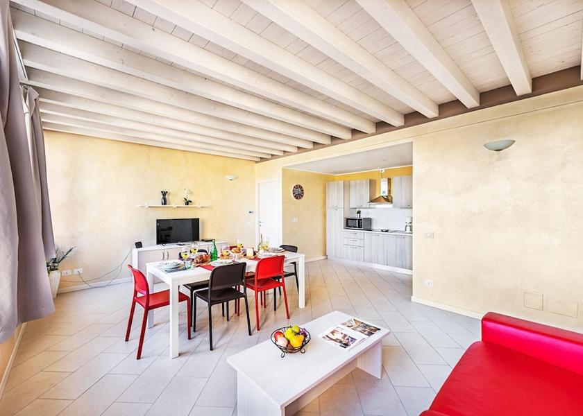 Lombardy Toscolano Maderno Room