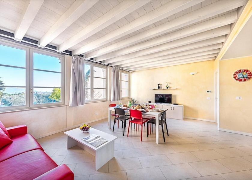 Lombardy Toscolano Maderno Room