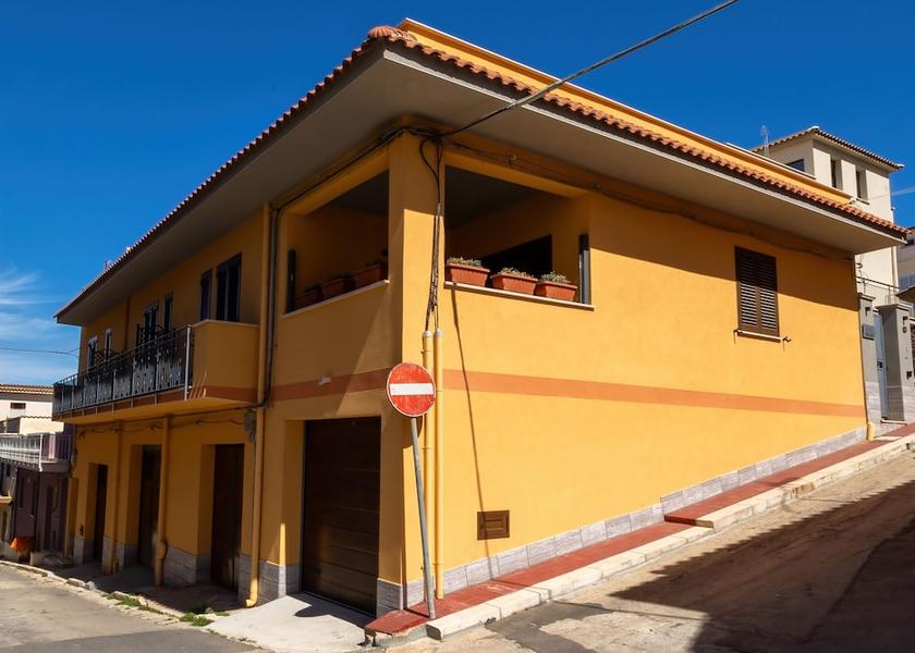 Sicily Balestrate Facade