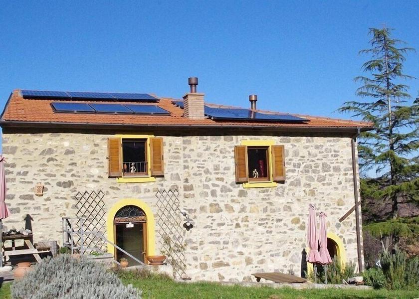 Tuscany Arcidosso Facade