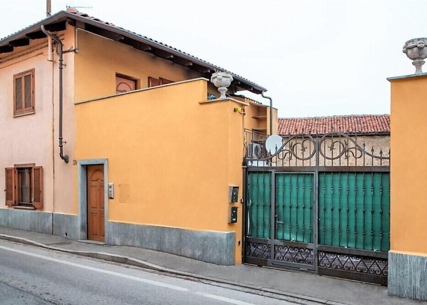 Piedmont Grugliasco Exterior Detail