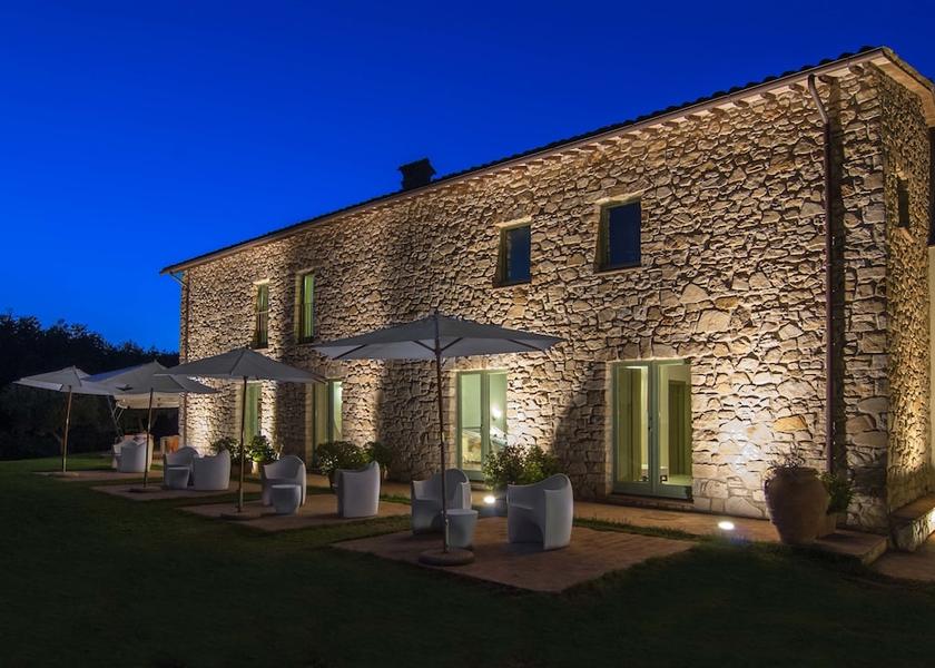 Umbria Baschi Facade