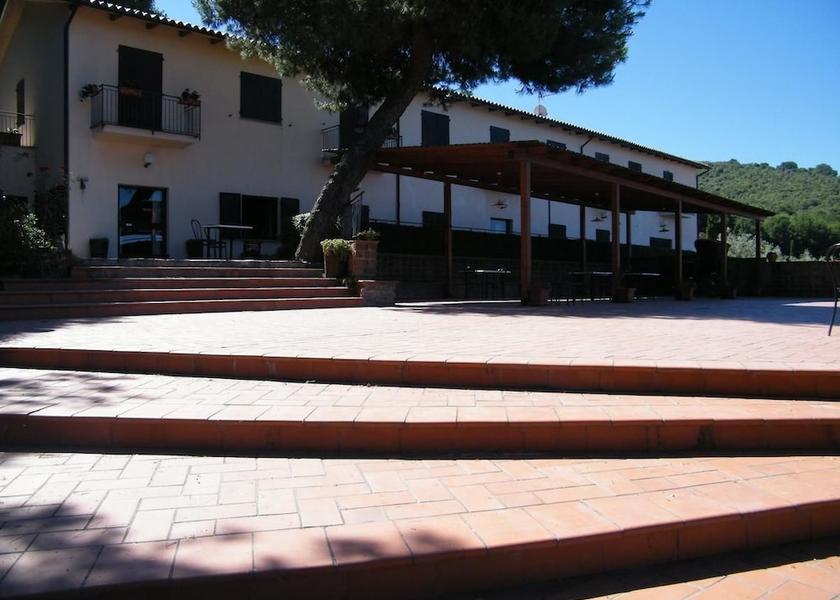 Umbria Baschi Exterior Detail