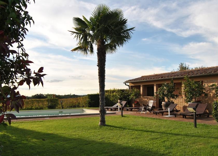 Tuscany Castelnuovo Berardenga Room