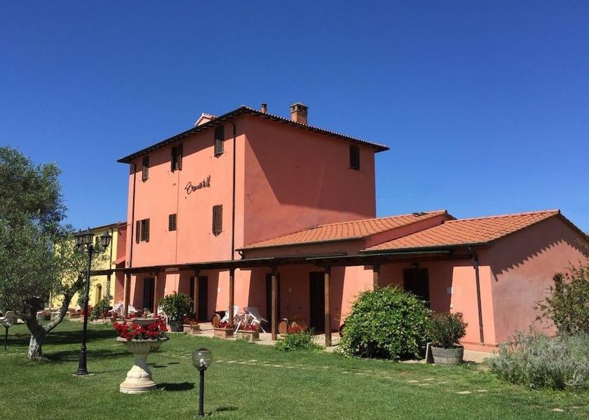 Tuscany Piombino Exterior Detail