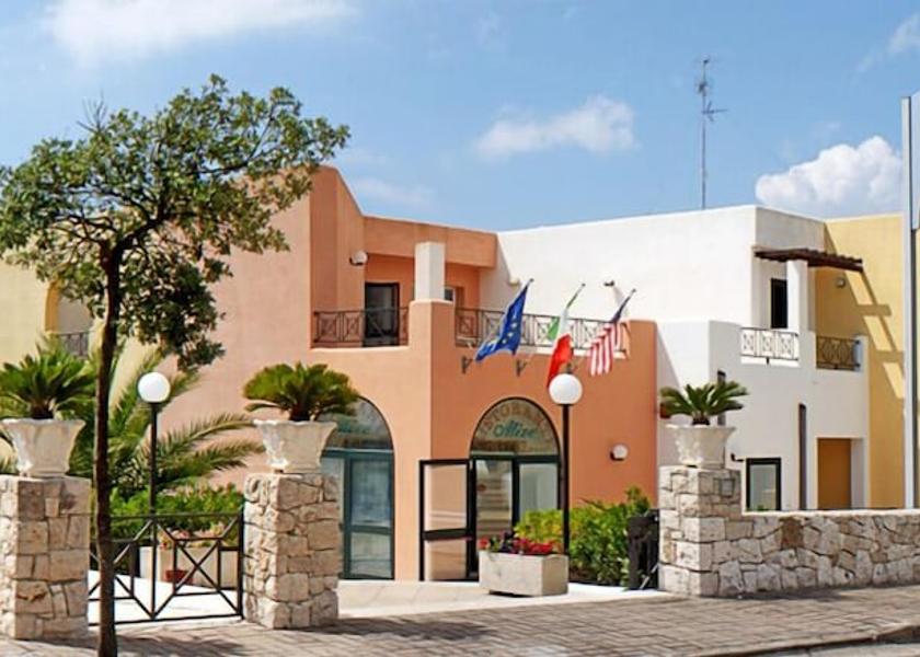 Puglia Santa Cesarea Terme Exterior Detail