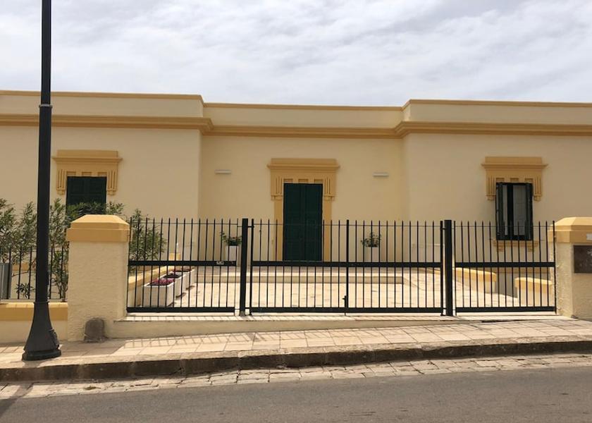 Puglia Santa Cesarea Terme Facade