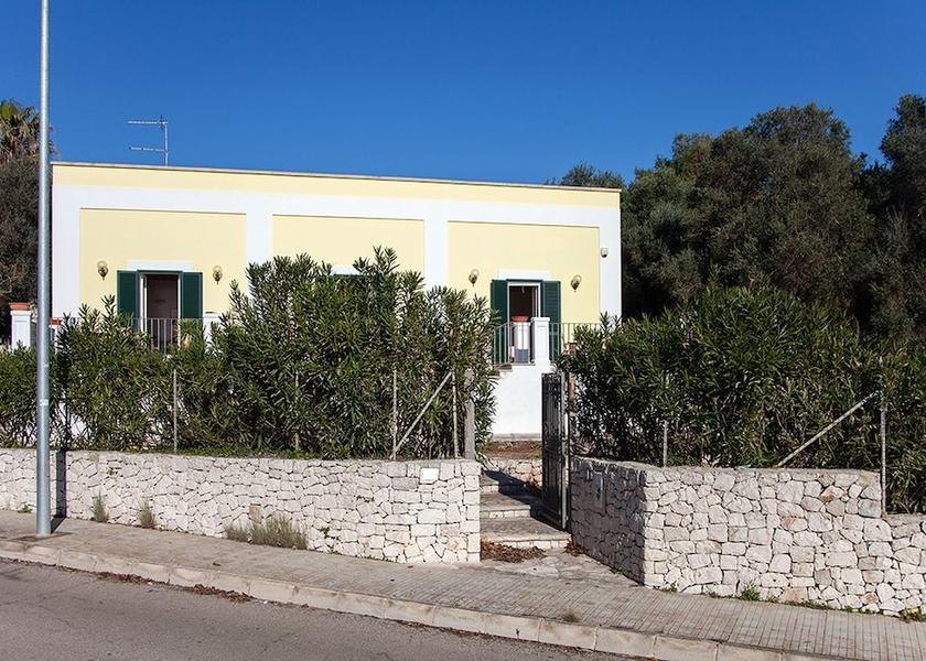 Puglia Santa Cesarea Terme Exterior Detail