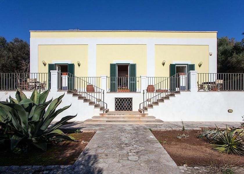 Puglia Santa Cesarea Terme Entrance