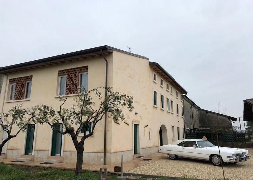 Veneto Sommacampagna Facade