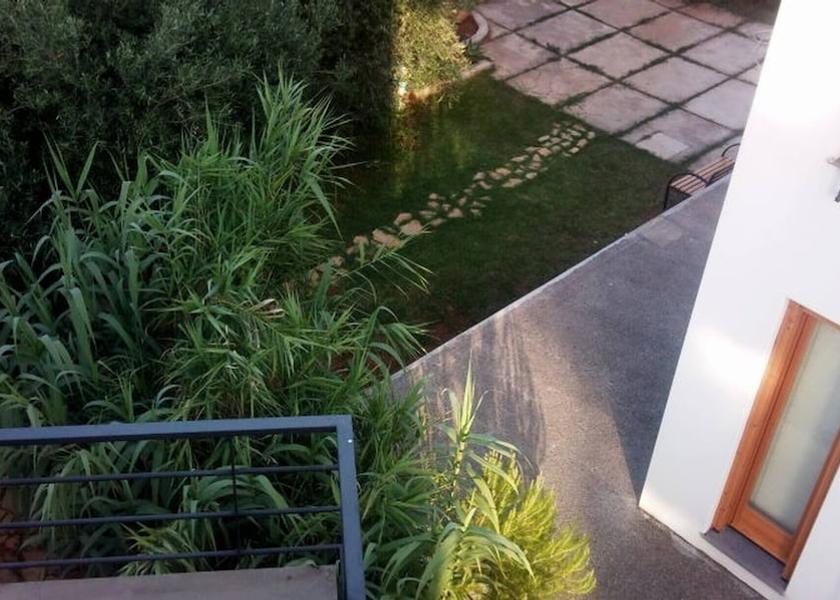 Sicily Altavilla Milicia Facade