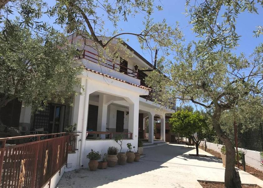 Sicily Altavilla Milicia Exterior Detail