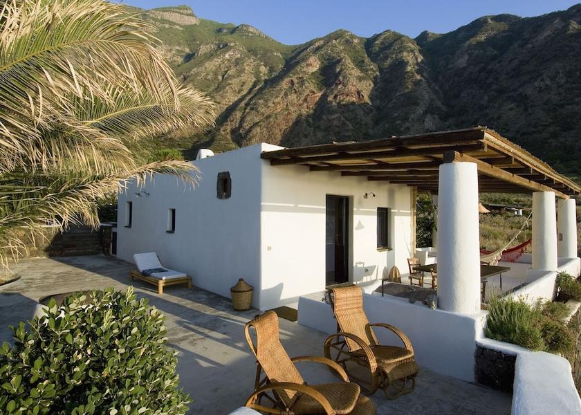 Sicily Malfa Exterior Detail