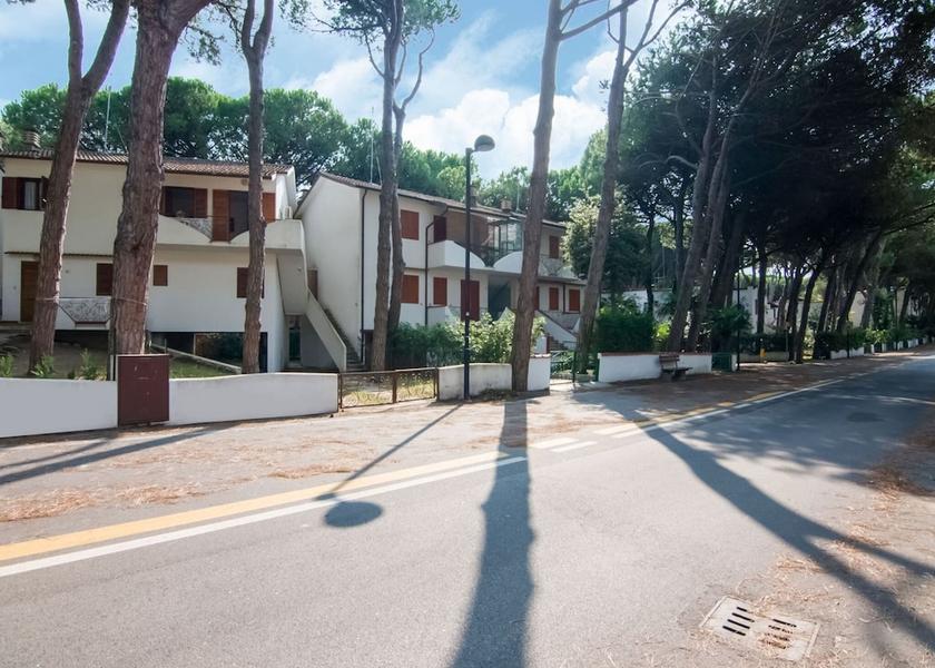 Veneto Rosolina Exterior Detail