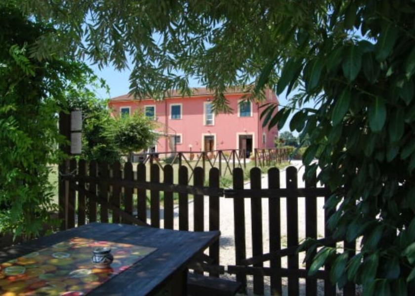 Umbria Spello Garden
