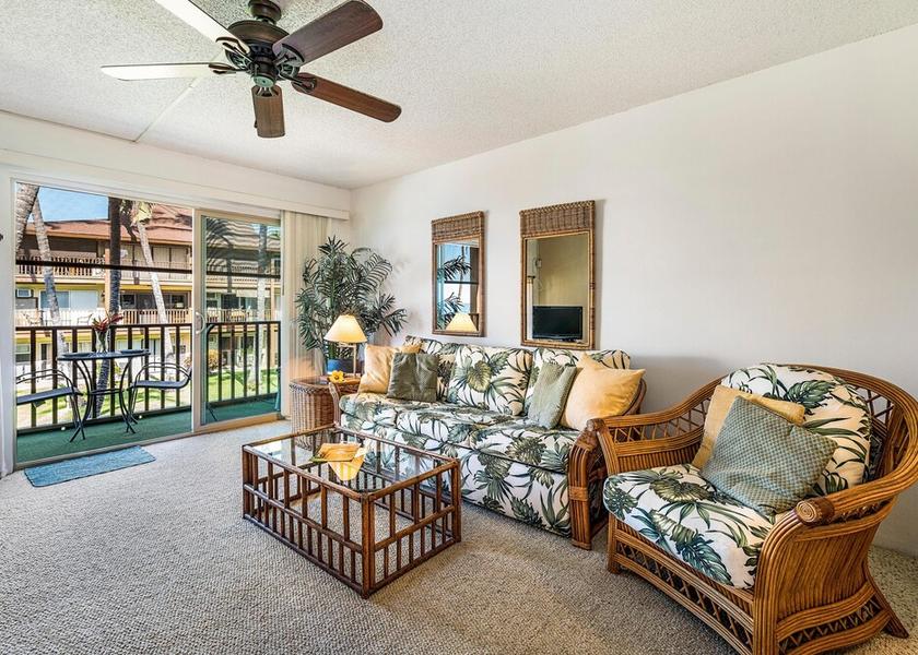 Hawaii Kailua-Kona Living Area