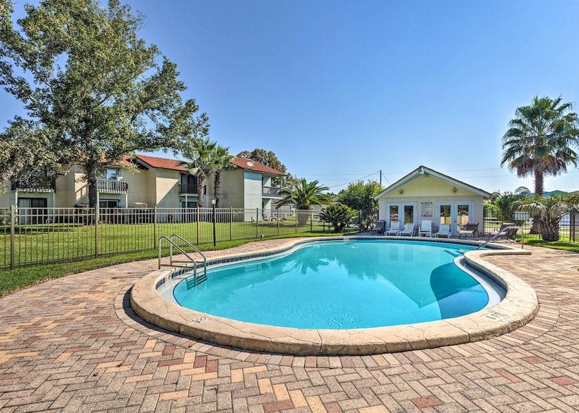 Florida Mary Esther Interior Entrance