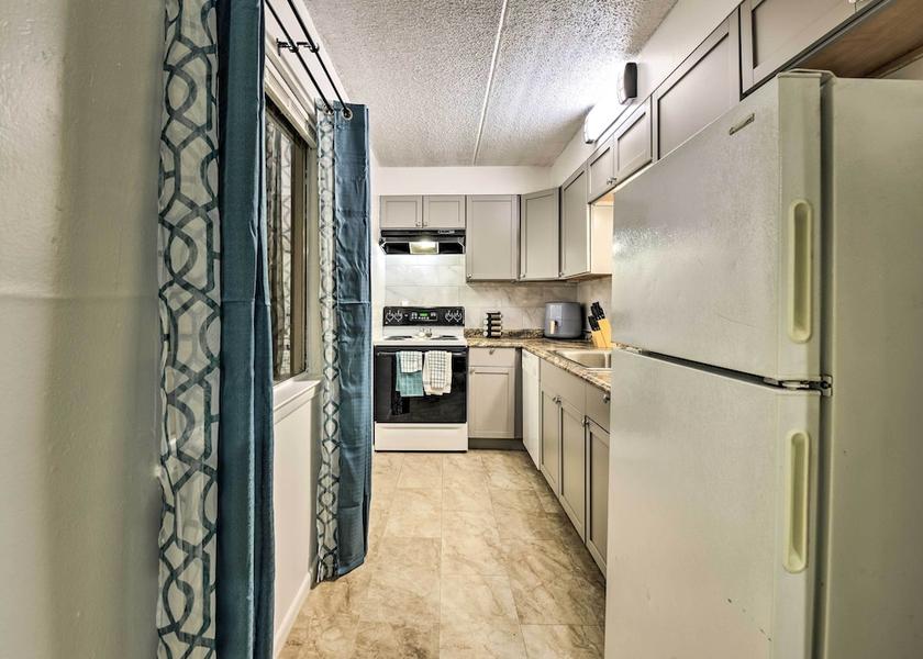 Florida Mary Esther Interior Entrance