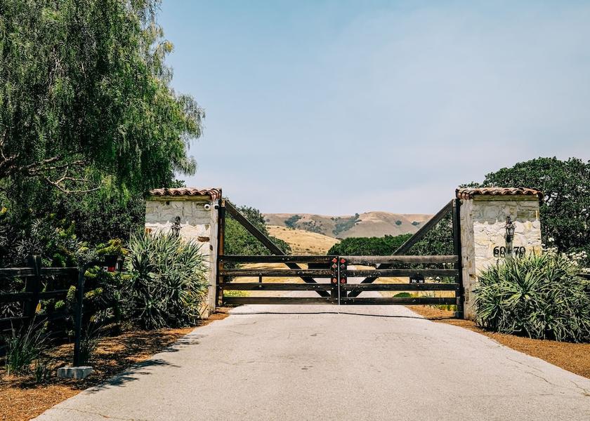 California Carmel Valley Facade