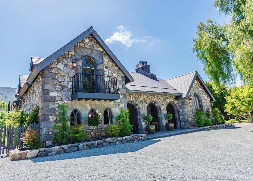 California Carmel Valley Exterior Detail