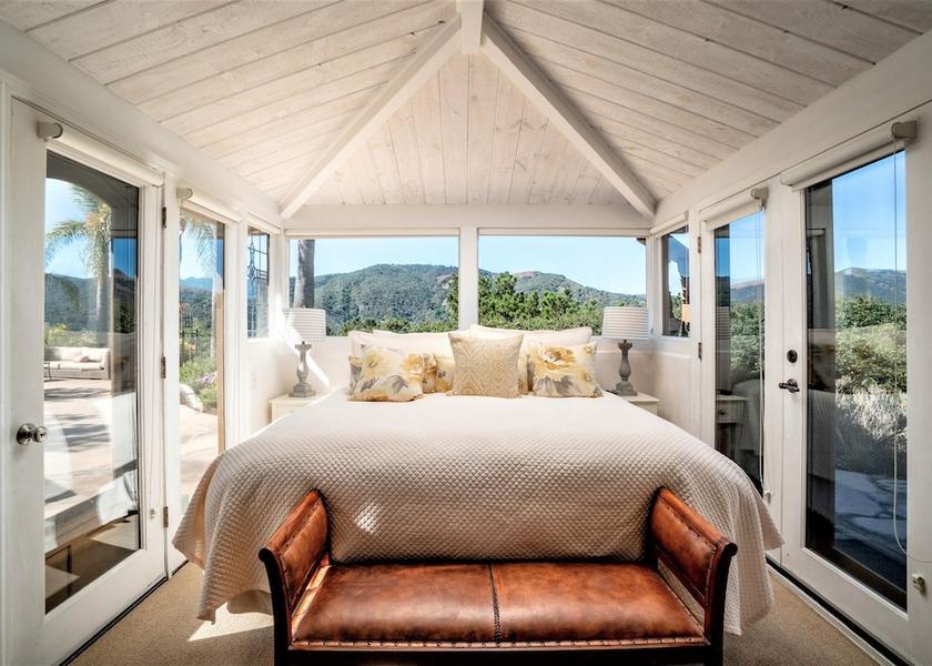 California Carmel Valley Room